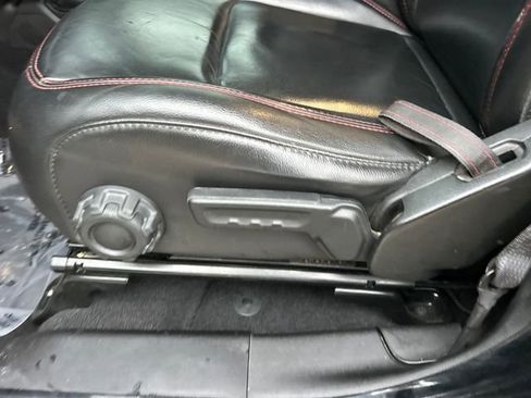 Used 2021 Jeep Wrangler Unlimited Rubicon w/ Xtreme Recon 35" Tire Package image 10