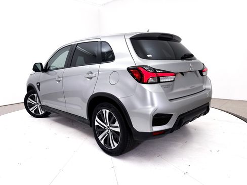 Used 2024 Mitsubishi Outlander Sport ES AWD/4WD image 2