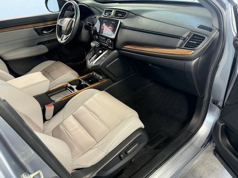 Used 2020 Honda CR-V Touring image 14