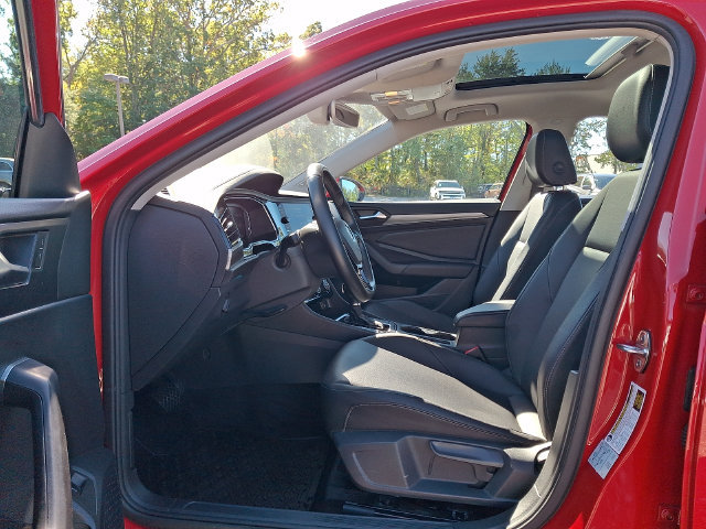 Used 2019 Volkswagen Jetta SEL FWD image 13