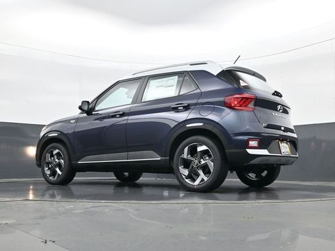 New 2026 Hyundai Venue SEL image 27