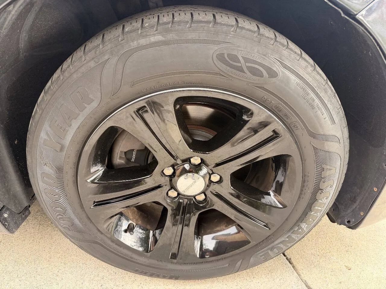 Used 2019 Dodge Charger SXT RWD image 28