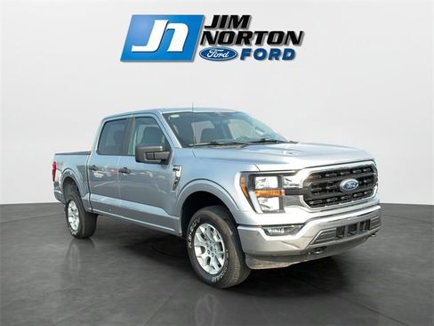 Used 2023 Ford F150 XLT image 1