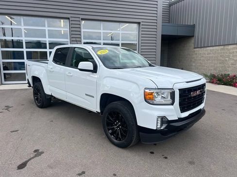Used 2022 GMC Canyon Elevation w/ Trailering Package AWD/4WD image 3