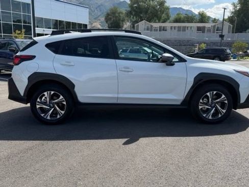 Used 2026 Subaru Crosstrek 2.5i Premium w/ Crosstrek Mirror Package AWD/4WD image 2