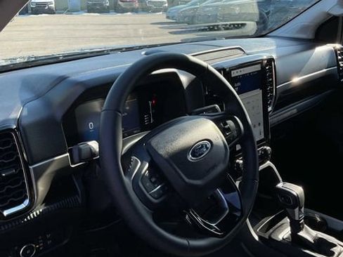 Used 2025 Ford Ranger XLT w/ Advanced Towing Package AWD/4WD image 19
