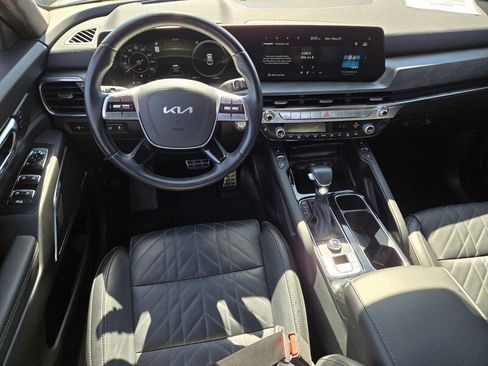 Certified 2025 Kia Telluride SX Prestige X-Line AWD/4WD image 13