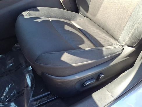 Used 2024 Nissan Altima 2.5 SV FWD image 19