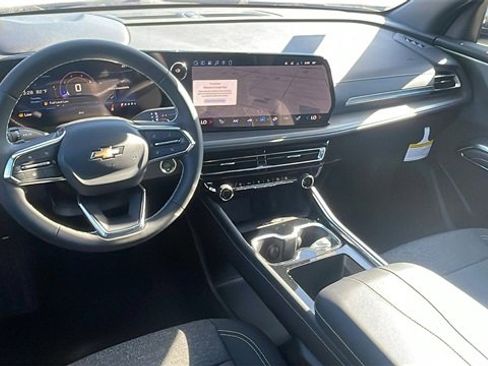 New 2026 Chevrolet Traverse LT w/ LPO, Floor Liner Package image 14