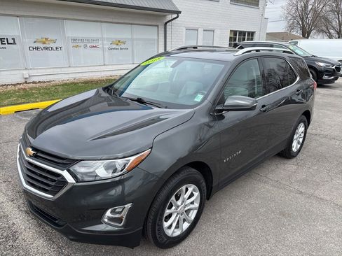 Used 2018 Chevrolet Equinox LT w/ Sun & Infotainment Package AWD/4WD image 1