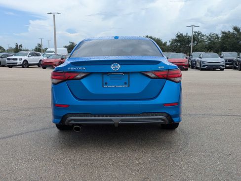 Used 2021 Nissan Sentra SR w/ SR Premium Package FWD image 6