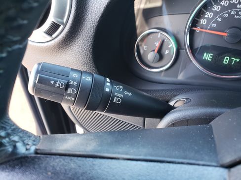 Used 2016 Jeep Wrangler Unlimited Sahara image 20