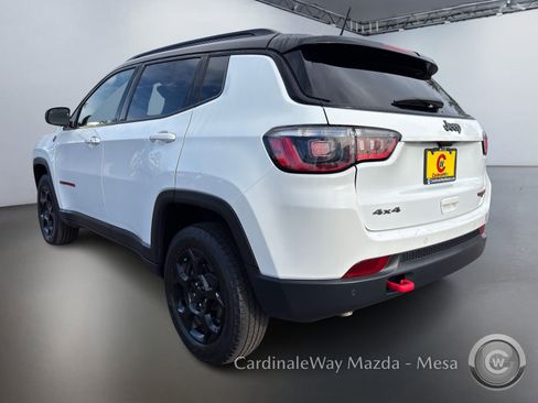 Used 2023 Jeep Compass Trailhawk image 6