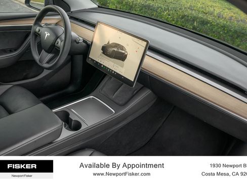 Used 2023 Tesla Model Y 2WD image 31