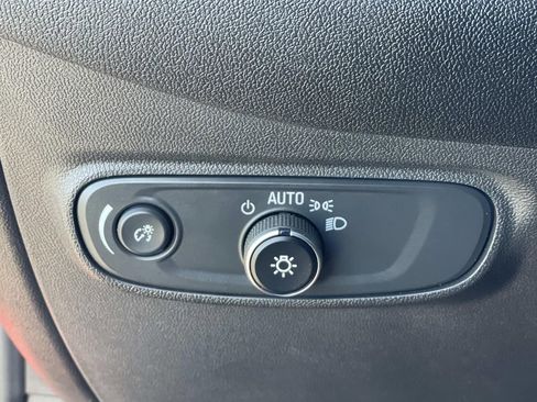 Used 2024 Chevrolet Equinox LT image 17