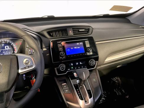 Used 2018 Honda CR-V LX image 7