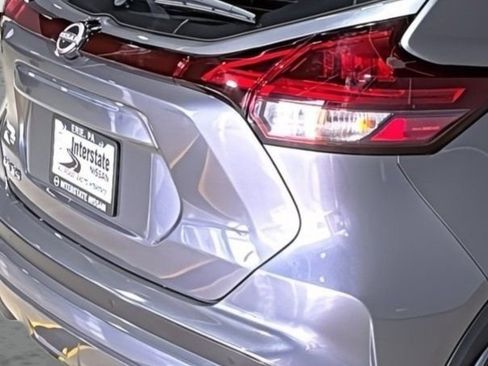 Used 2024 Nissan Kicks S FWD image 13