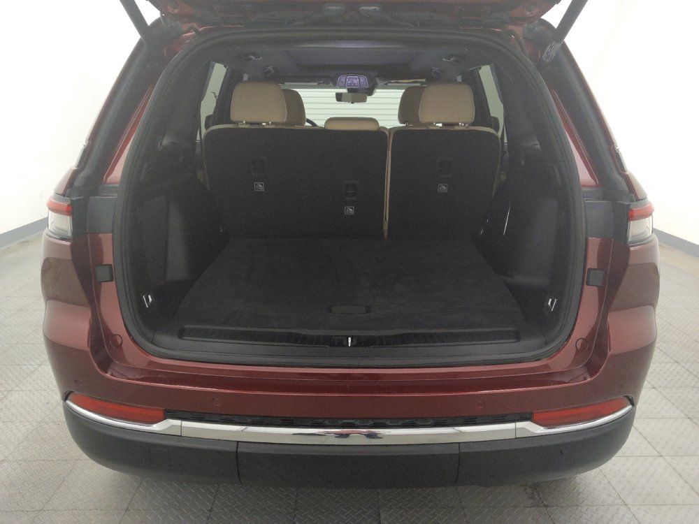 Used 2023 Jeep Grand Cherokee 4WD 4xe w/ Luxury Tech Group II image 29