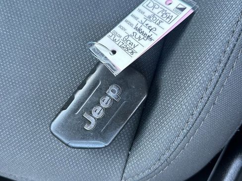 Used 2018 Jeep Wrangler Unlimited Sport image 33