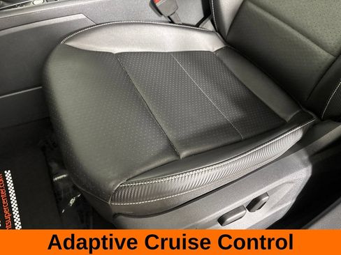 Used 2021 Volkswagen Atlas Cross Sport SE AWD/4WD image 14