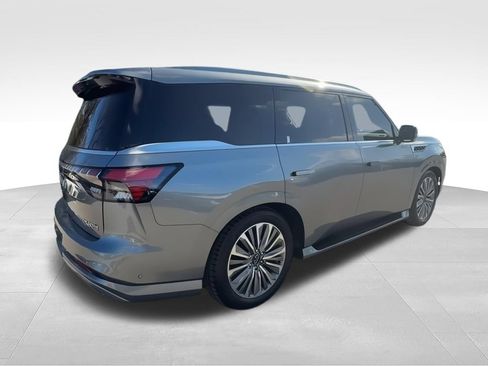 Used 2025 INFINITI QX80 Sensory AWD/4WD image 8