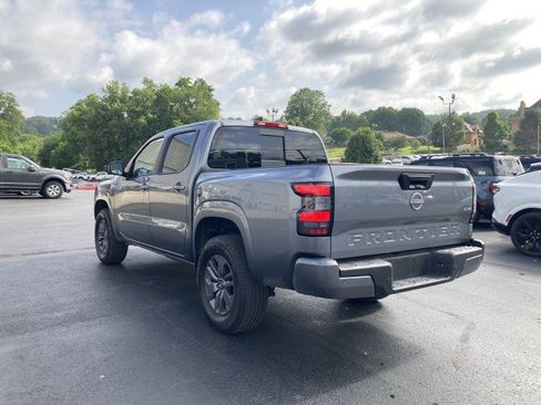 Used 2026 Nissan Frontier SV AWD/4WD image 5