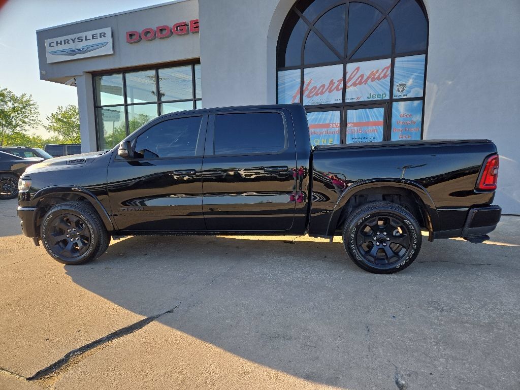 Used 2026 RAM 1500 Big Horn AWD/4WD image 8
