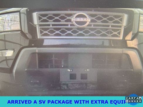 Used 2023 Nissan Frontier SV w/ SV Convenience Package image 3