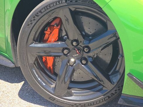 Used 2026 Chevrolet Corvette Z06 RWD image 9