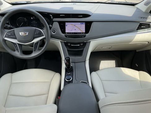Certified 2024 Cadillac XT5 Premium Luxury w/ LPO, Floor Liner Package AWD/4WD image 26