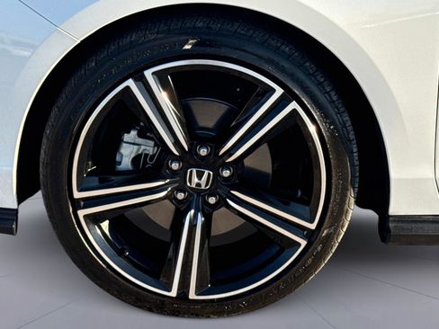 Certified 2025 Honda Accord Sport image 11