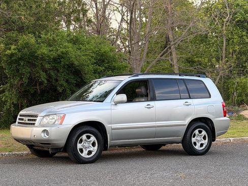 Used 2001 Toyota Highlander 2WD image 1
