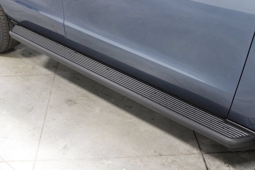 New 2027 Lincoln Navigator Premiere RWD image 12