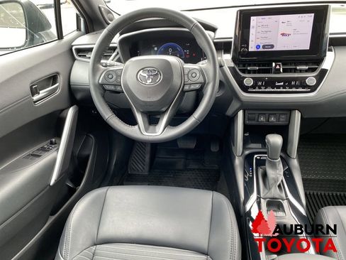 Used 2024 Toyota Corolla Cross AWD Hybrid w/ Convenience Package image 29