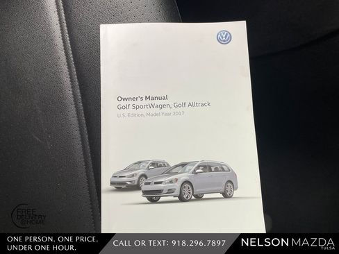 Used 2017 Volkswagen Golf Alltrack S image 49