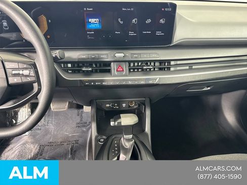 Used 2025 Kia K4 FWD image 31
