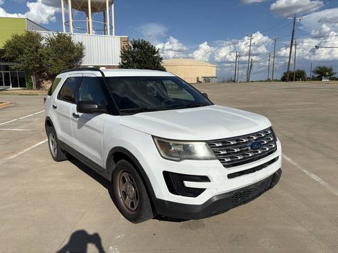 Used 2016 Ford Explorer 4WD Police Interceptor image 6