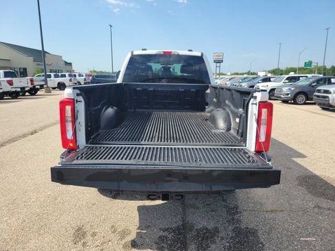 Used 2025 Ford F250 XLT AWD/4WD image 28