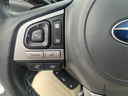 Used 2015 Subaru Legacy 2.5i Premium AWD/4WD image 20