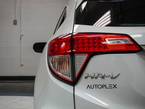Used 2022 Honda HR-V EX image 42