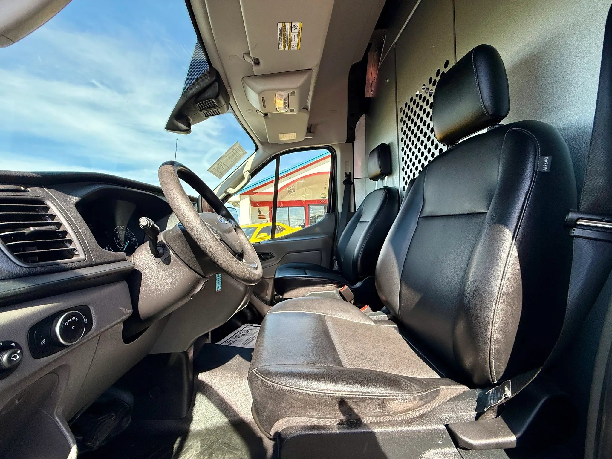 Used 2020 Ford Transit 250 148 High Roof Extended w/ Load Area Protection Package RWD image 9