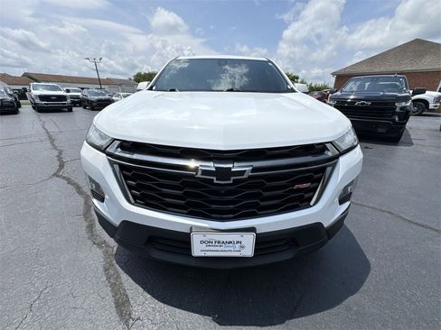 Used 2024 Chevrolet Traverse RS image 28