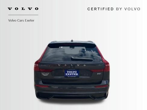 Certified 2025 Volvo XC60 B5 Ultra image 8