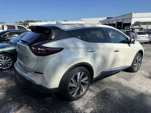 Used 2023 Nissan Murano SL w/ SL Moonroof Package FWD image 8