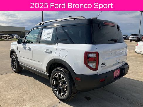 New 2025 Ford Bronco Sport Outer Banks AWD/4WD image 5