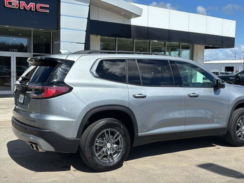 Certified 2025 GMC Acadia Elevation image 7