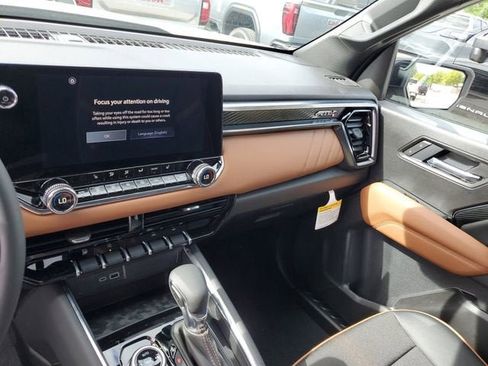 New 2026 GMC Canyon AT4 AWD/4WD image 27