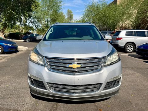 Used 2016 Chevrolet Traverse LT w/ Style and Technology Package AWD/4WD image 2