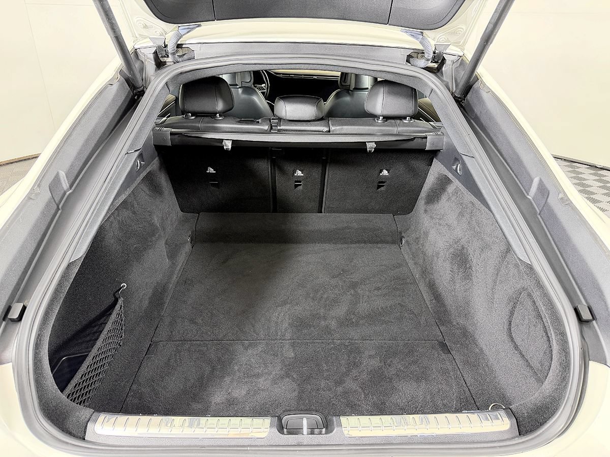 Used 2022 Mercedes-Benz EQS 580 4MATIC Sedan image 14