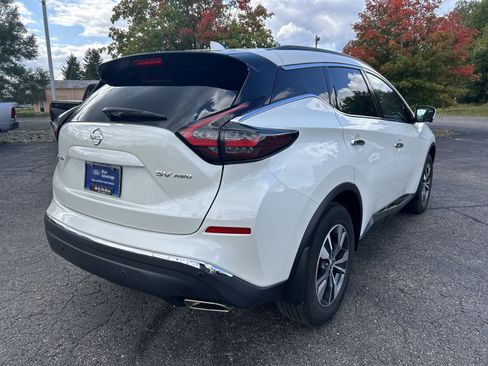 Used 2021 Nissan Murano SV image 3